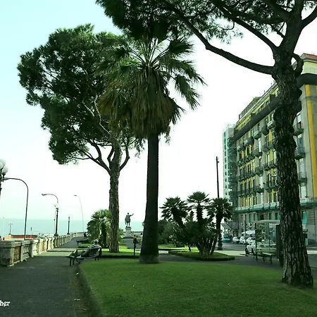 Well - Santa Lucia Naples
