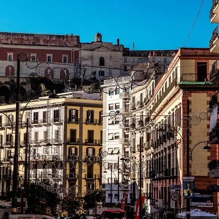 Well - Santa Lucia Guest house Naples